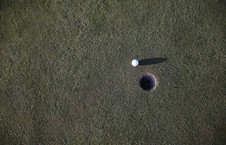 Will playing mini golf help your putting?